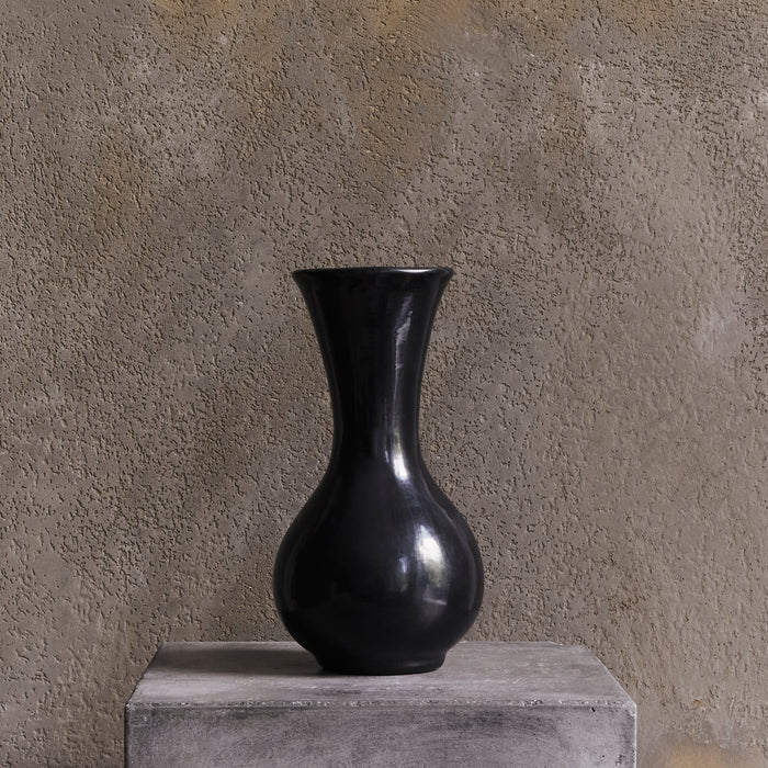 Cartuchero Barro Negro Vase